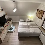 Peedy's Luxurioese 60m² Mit Balkonterrasse * شتاده