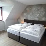 شقة Peedy's Luxurioese 60m² Mit Balkonterrasse