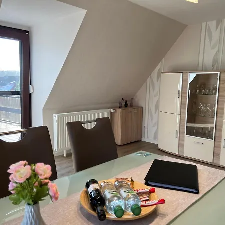 Peedy's Luxurioese 60m² Mit Balkonterrasse * Στάντε