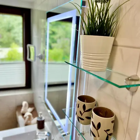 Peedy's Luxurioese 60m² Mit Balkonterrasse *