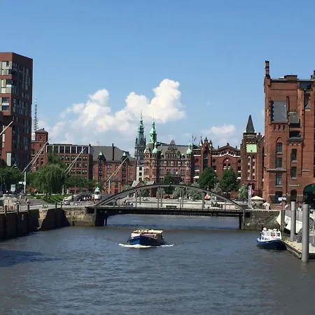 Peedy's Luxurioese 60m² Mit Balkonterrasse * Στάντε