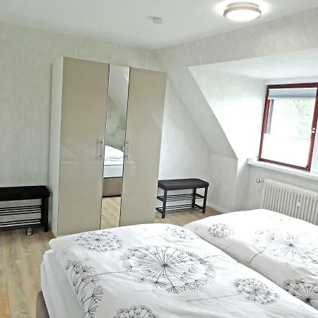 Апартаменты Peedy's Luxurioese 60m² Mit Balkonterrasse *