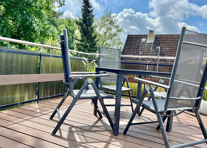 Peedy's Luxurioese 60m² Mit Balkonterrasse Stade